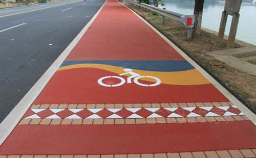 金银川路街道彩色路面解决方案：环氧地坪的新趋势